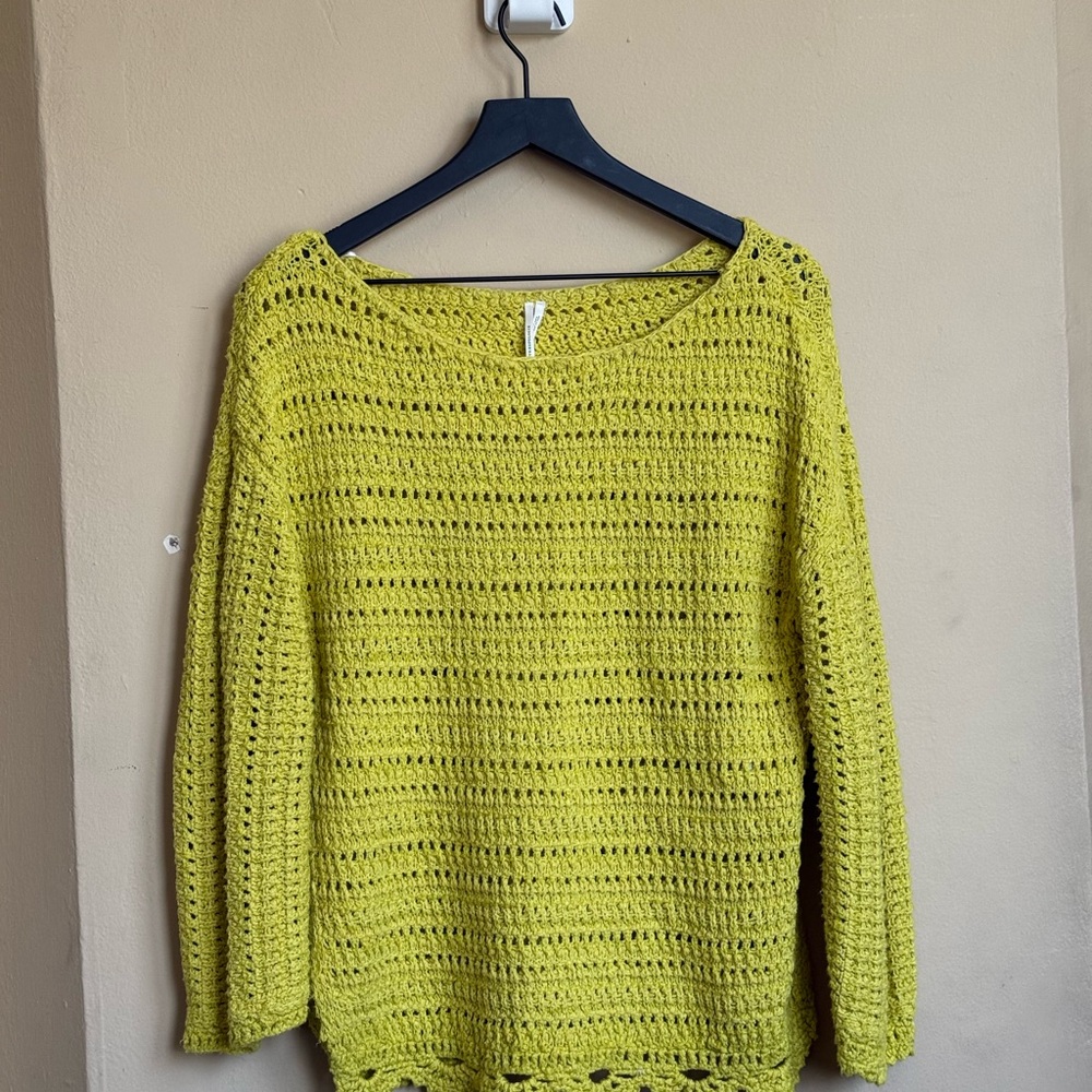Anthropologie Yellow Crew Neck Sweater with Scalloped Hem